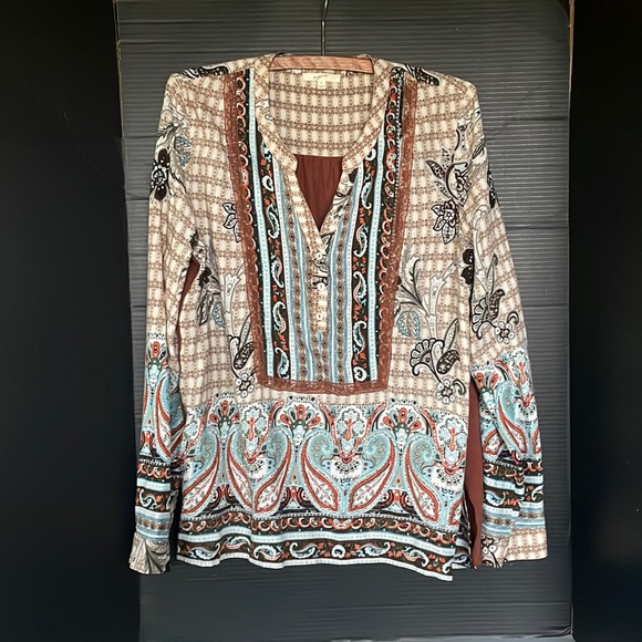 Mystree LS shirt LARGE with lace detail and paisley & brown print new no tags - Picture 2 of 7